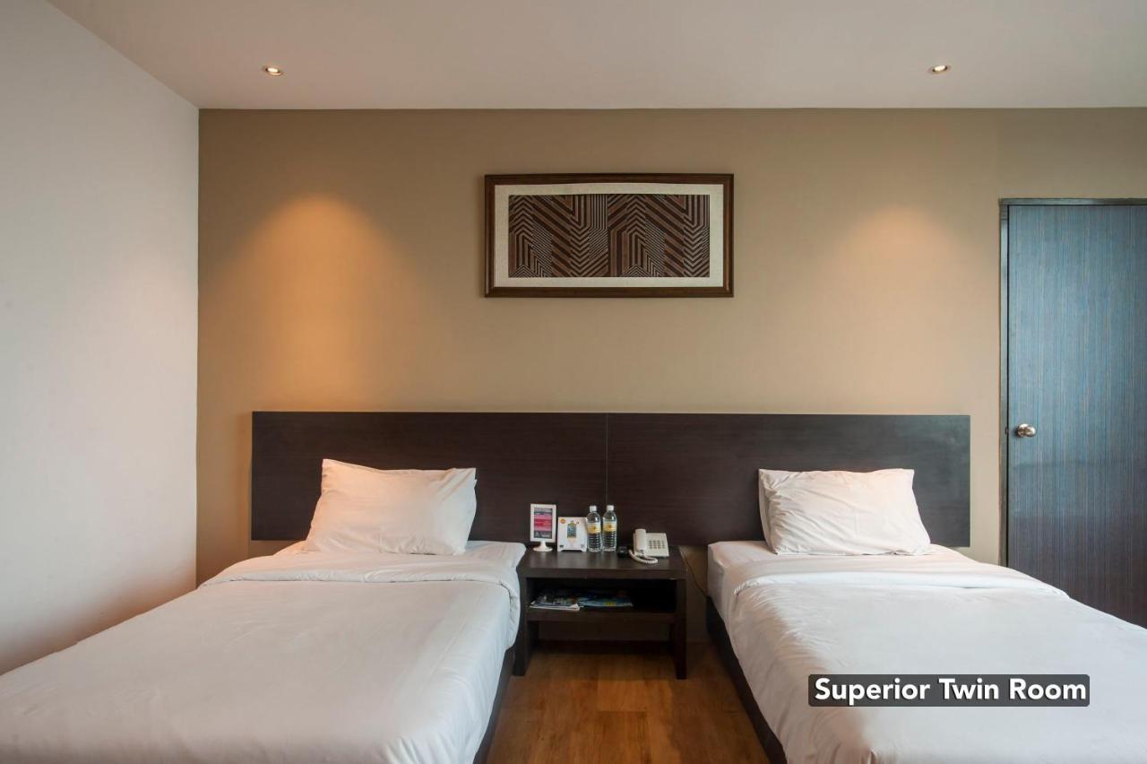 Summit Signature Hotel Oug Kl Kuala Lumpur Esterno foto